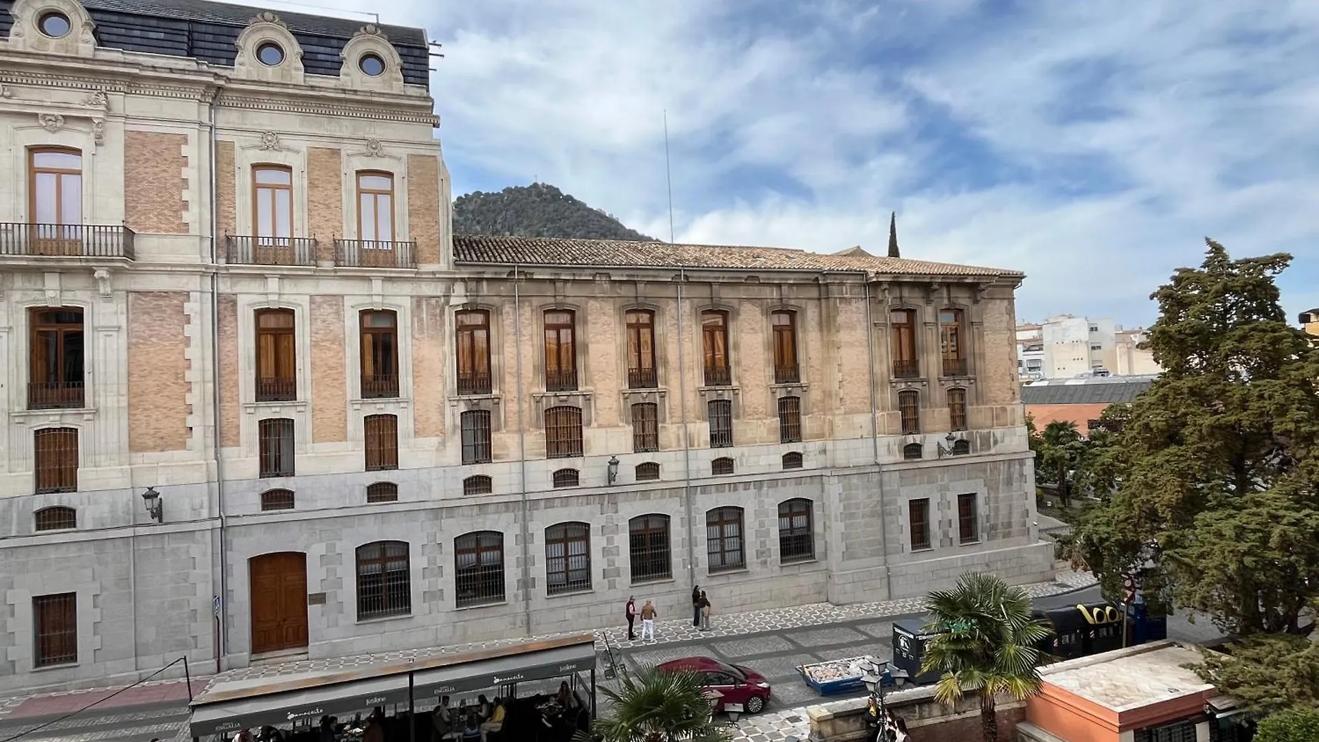 Los Balcones De La Carrera Jaen Apartment